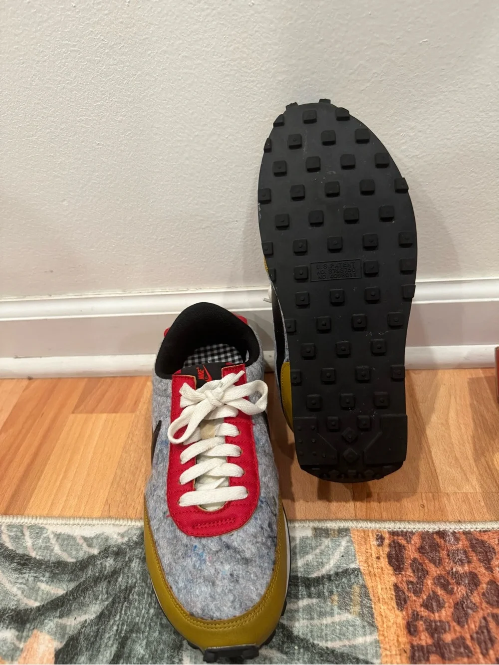 Nike Women’s Daybreak Felt